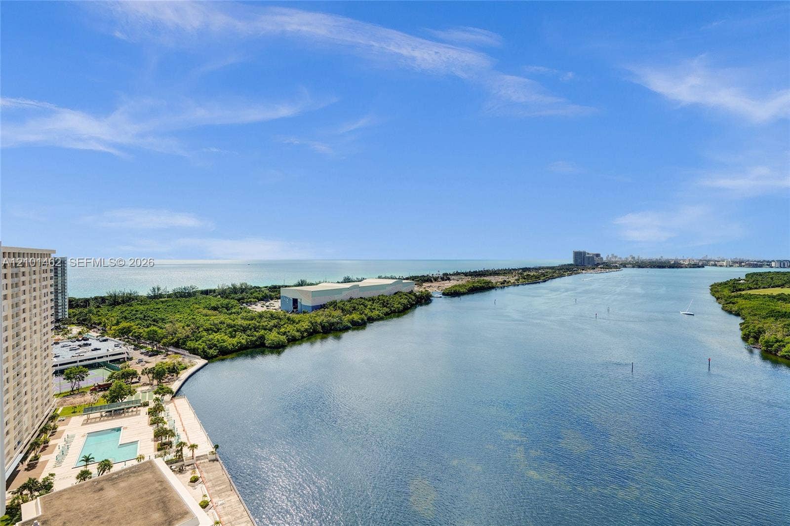 500 Bayview Drive, #PH20, Sunny Isles Beach, FL 33160 Photo 8