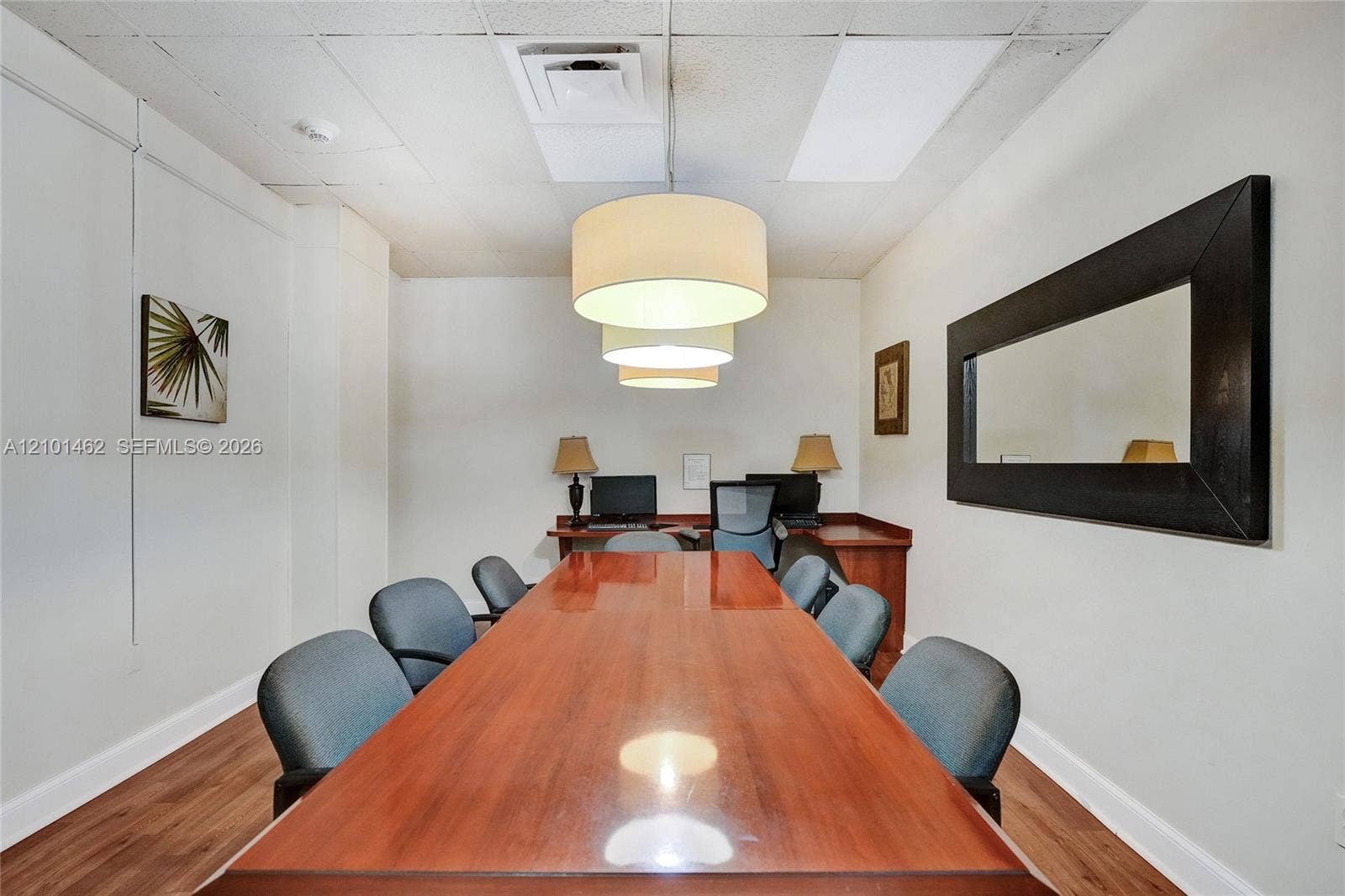 500 Bayview Drive, #PH20, Sunny Isles Beach, FL 33160 Business Center