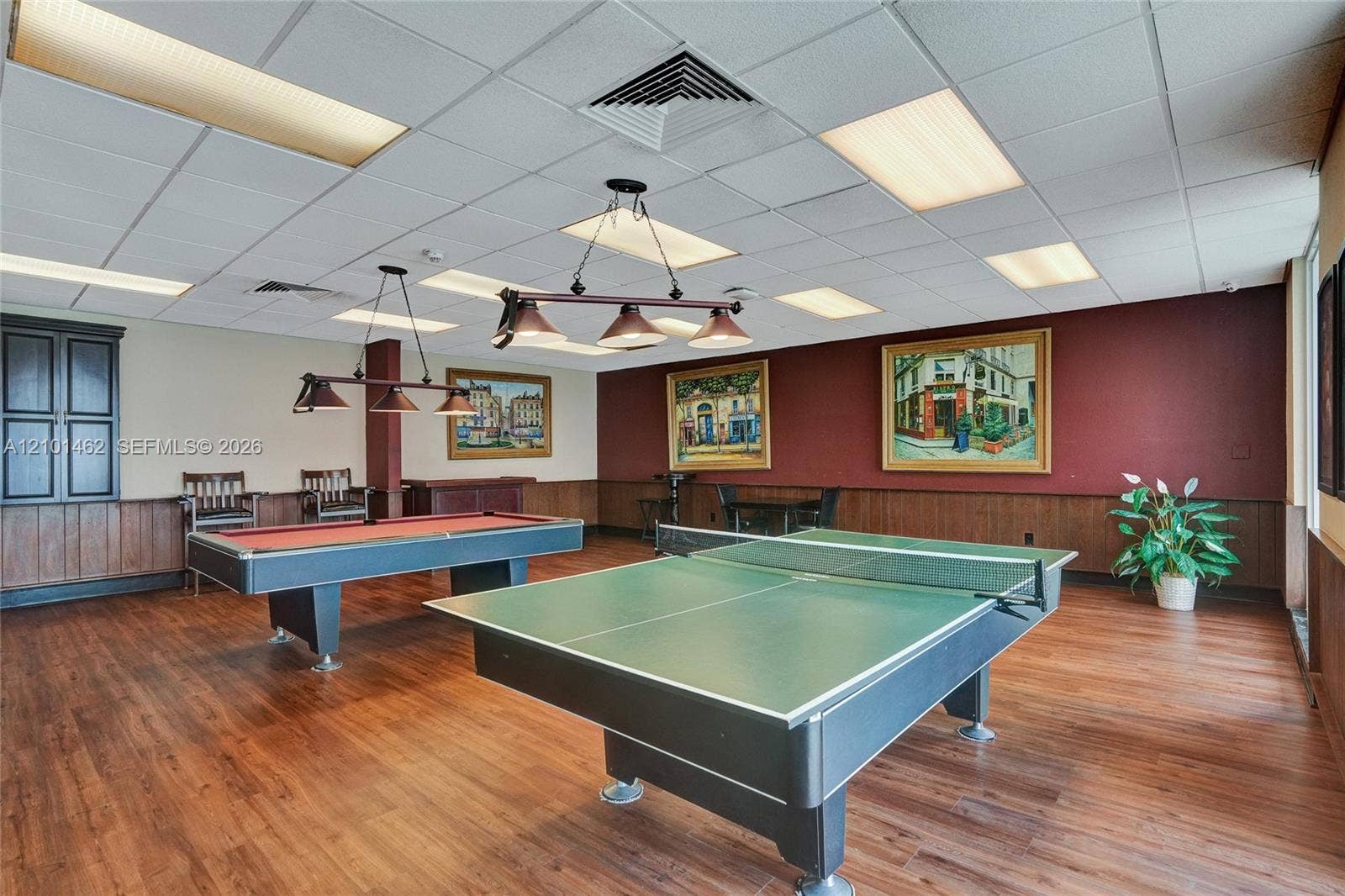 500 Bayview Drive, #PH20, Sunny Isles Beach, FL 33160 Billard