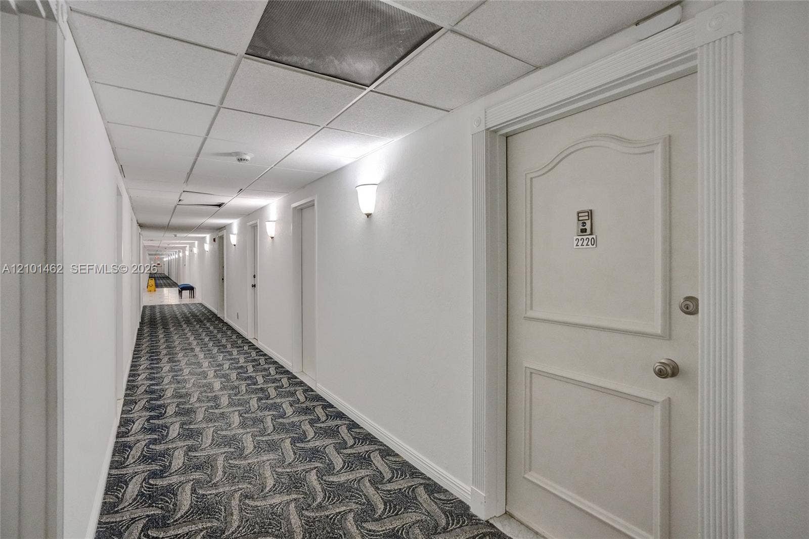 500 Bayview Drive, #PH20, Sunny Isles Beach, FL 33160 Hallways