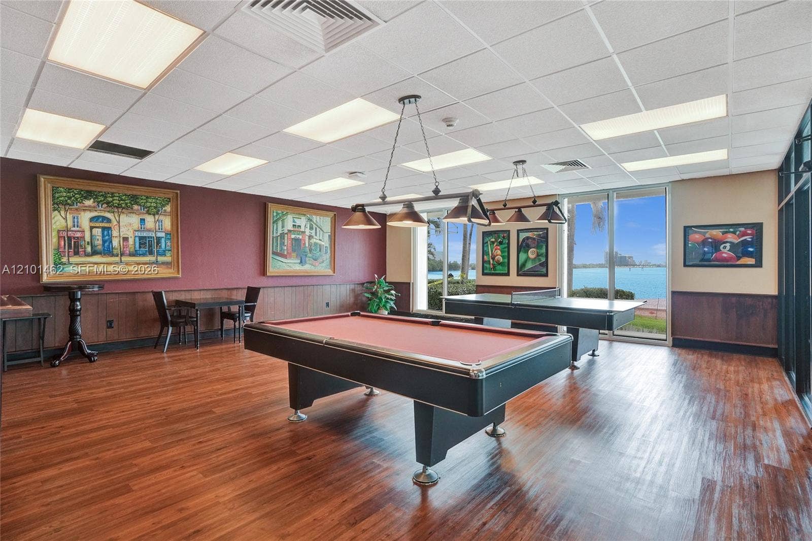 500 Bayview Drive, #PH20, Sunny Isles Beach, FL 33160 Billard Room