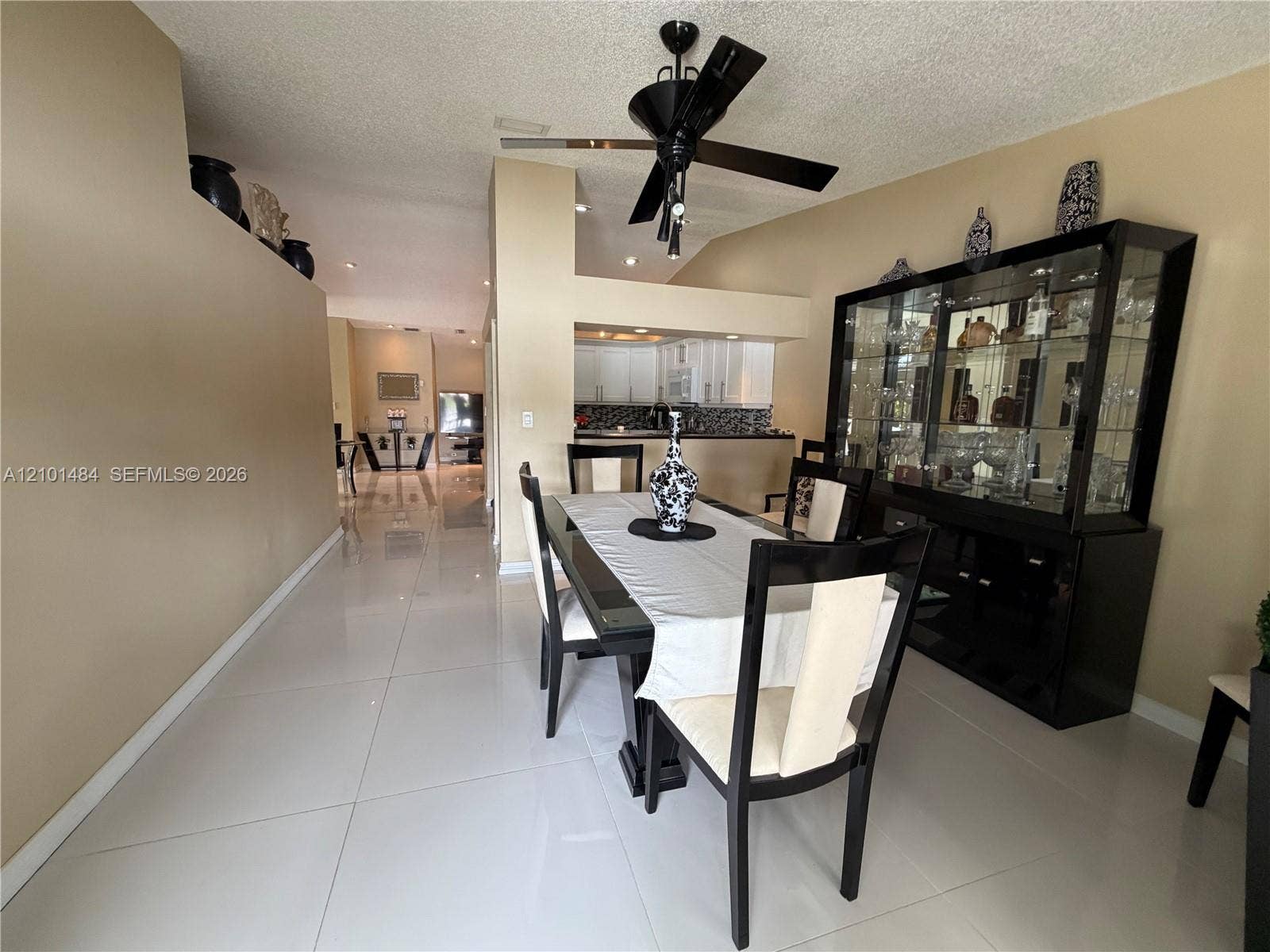 17819 NW 66th Ct Circle, Hialeah, FL 33015 Photo 6
