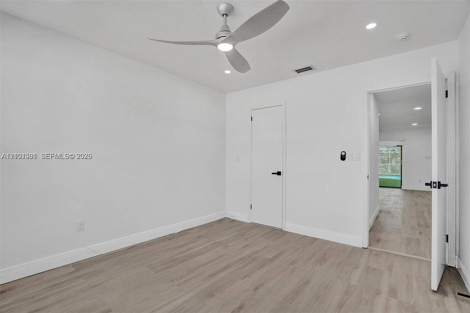 2310 NE 195th Street, Miami, FL 33180 Photo 12
