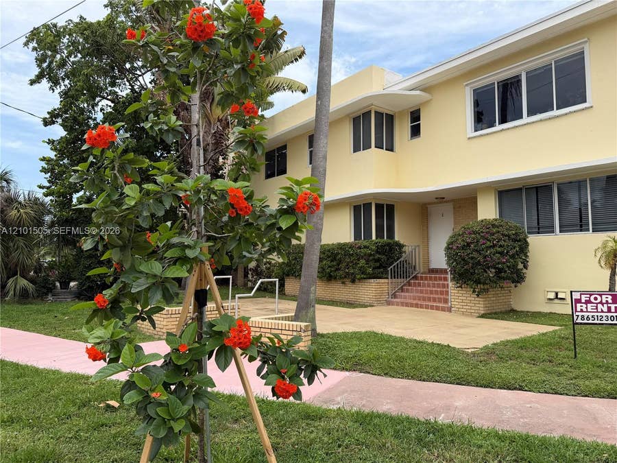 Property photo for 2880 Pine Tree Drive, #3, Miami Beach, FL