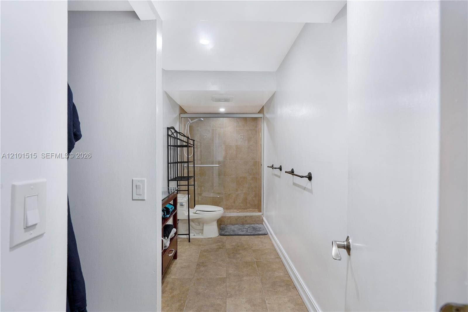3900 N Hills Drive, #307, Hollywood, Hollywood, FL 33021 Photo 14