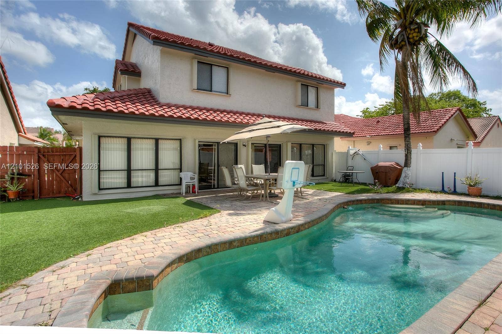 9521 NW 18th Manor, Plantation, FL 33322 Photo 3