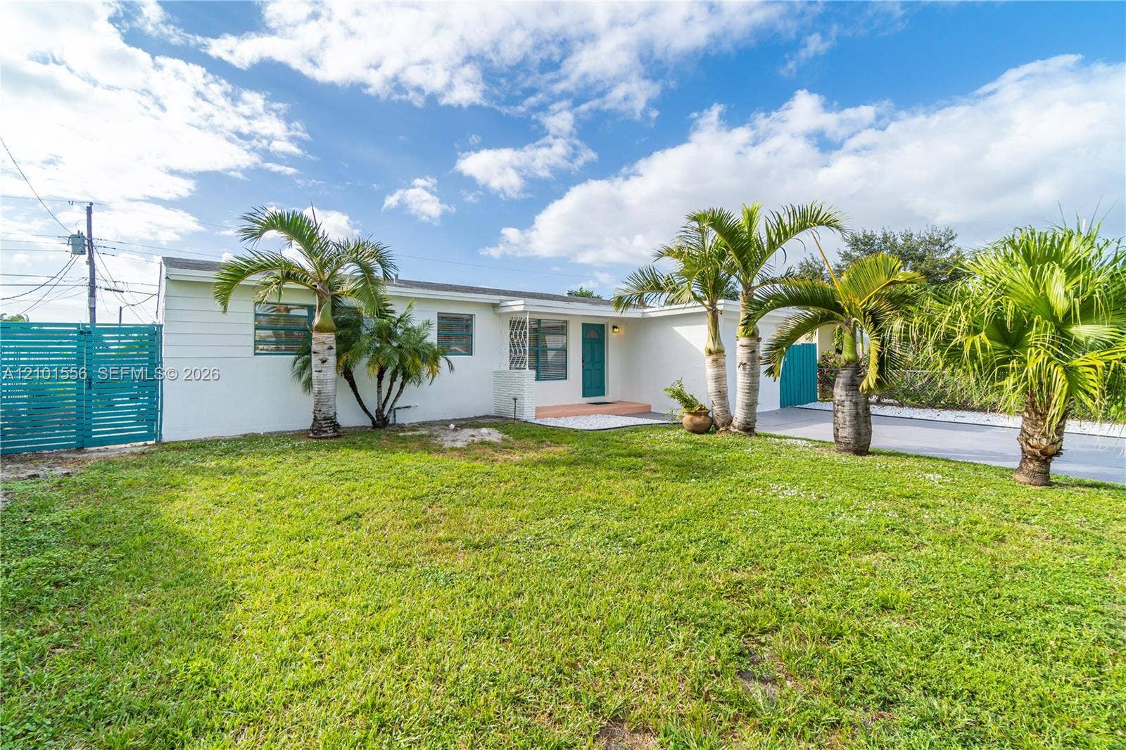730 N 72nd Terrace, Hollywood, Hollywood, FL 33024 Photo 3