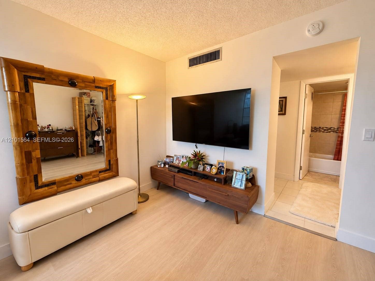 3101 N Country Club Drive, #307, Aventura, FL 33180 Photo 18