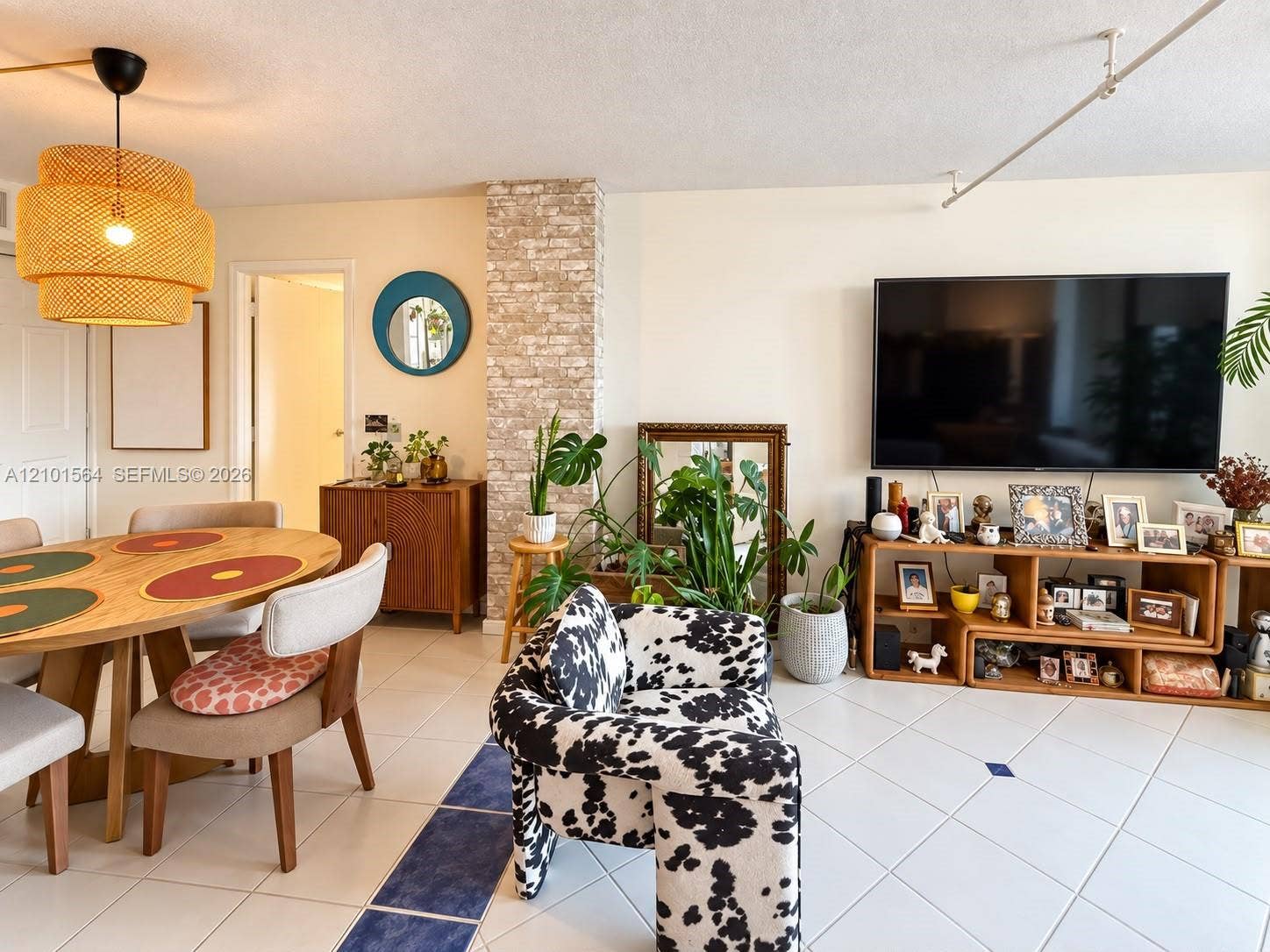 3101 N Country Club Drive, #307, Aventura, FL 33180 Photo 3