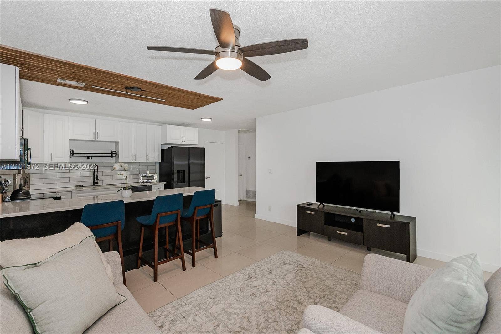 709 SW 14th Court, #1-2, Fort Lauderdale, Fort Lauderdale, FL 33315 Photo 4