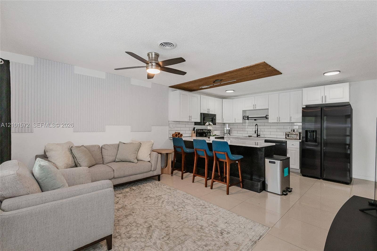 709 SW 14th Court, #1-2, Fort Lauderdale, Fort Lauderdale, FL 33315 Photo 3