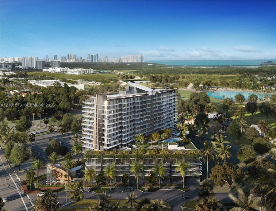 Property photo for 13899 Biscayne Boulevard, #TH103, North Miami Beach, FL