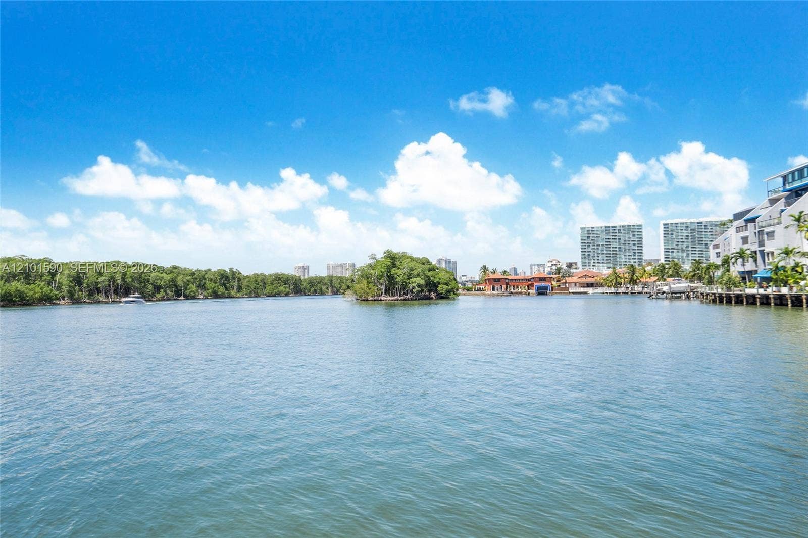400 Kings Point Drive, #1404, Sunny Isles Beach, Sunny Isles Beach, FL 33160 Photo 19
