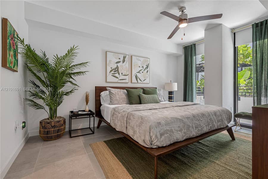 Property photo for 4 N Federal Highway, #662, Dania Beach, FL