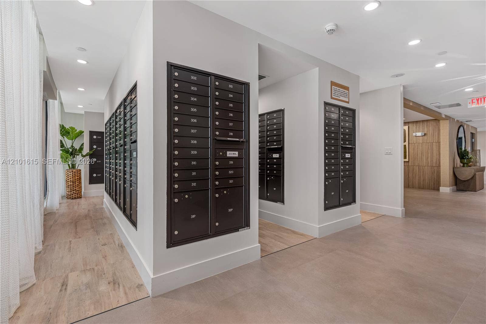 4 N Federal Highway, #666, Dania, Dania Beach, FL 33004 Mailroom