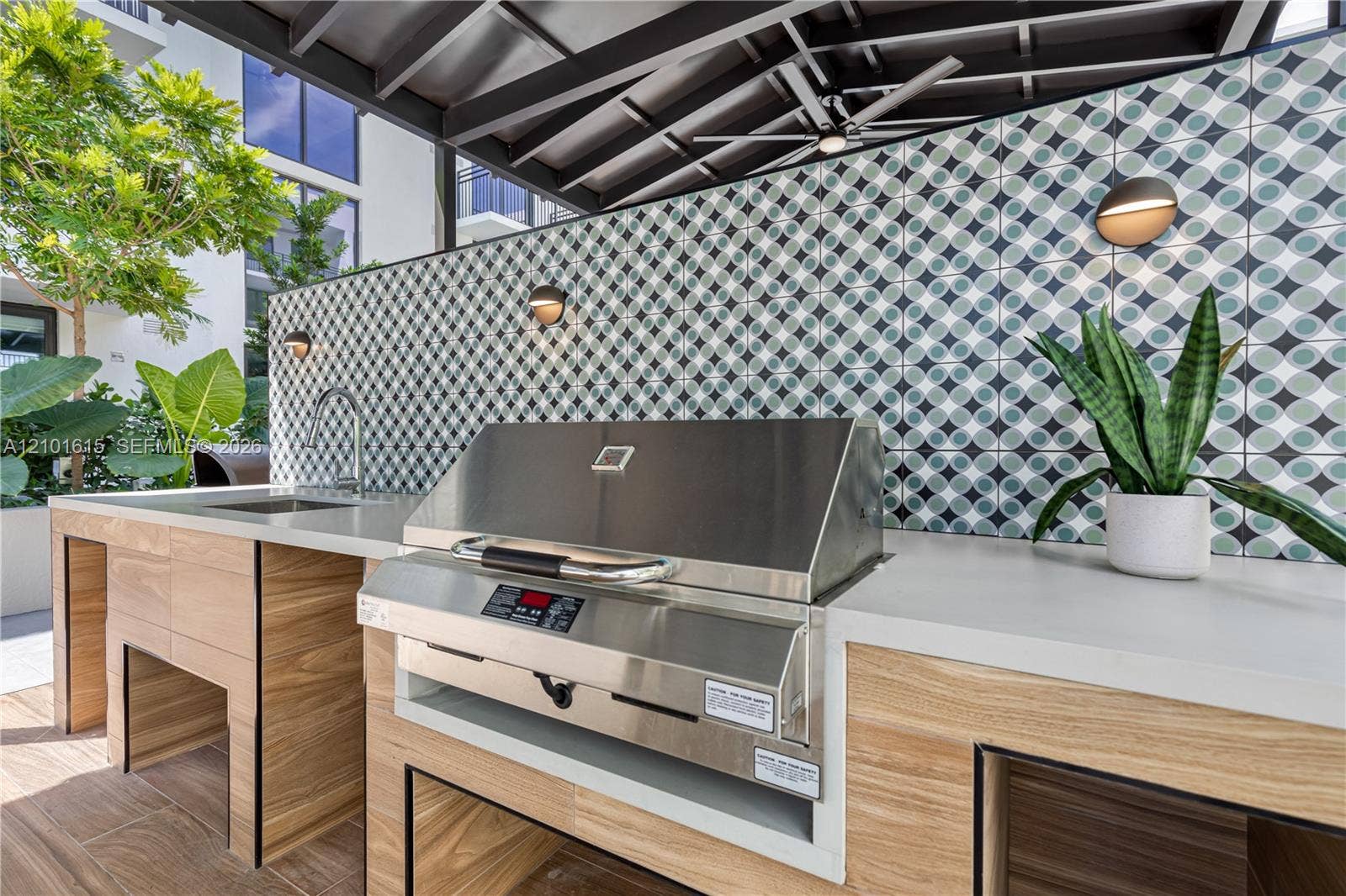 4 N Federal Highway, #666, Dania, Dania Beach, FL 33004 Summer Kitchen BBQ Grill