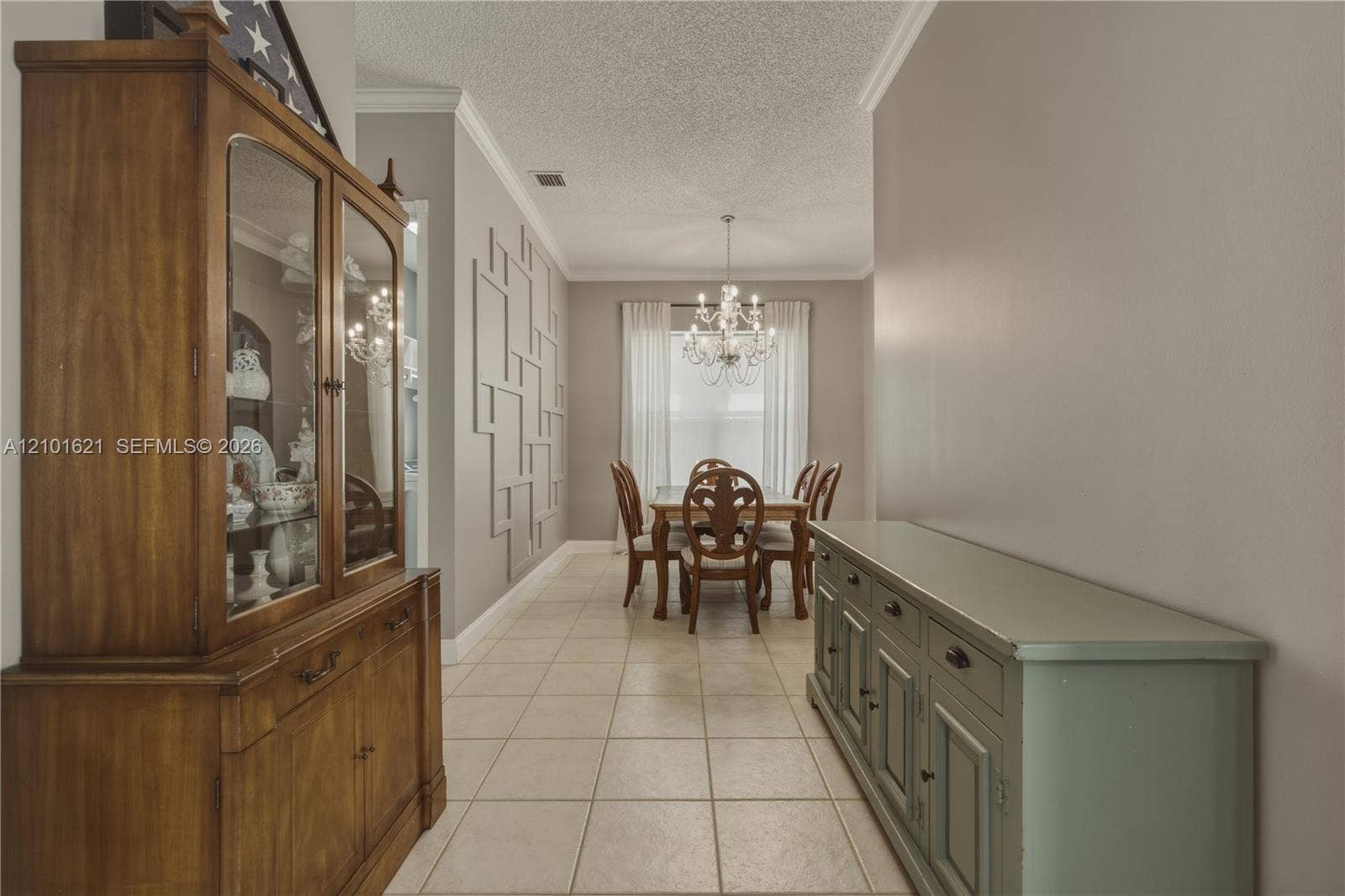 13357 SW 27th Street, Miramar, FL 33027 Hallway to dining room