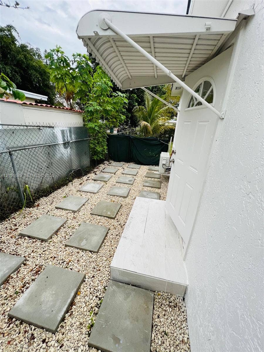 2335 W Bunche Park Drive, Miami Gardens, Miami Gardens, FL 33054 Photo 12