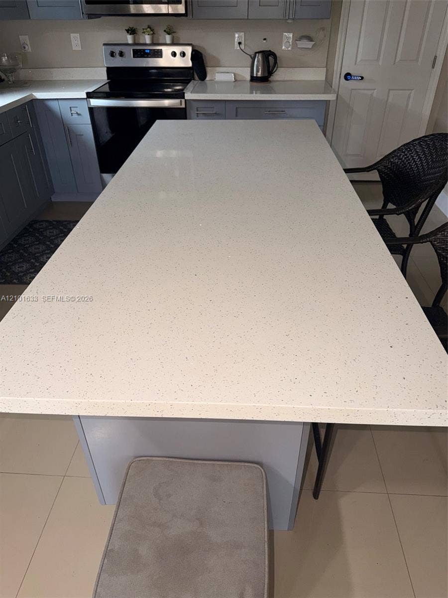 Gray Quartz Island in Kitchen