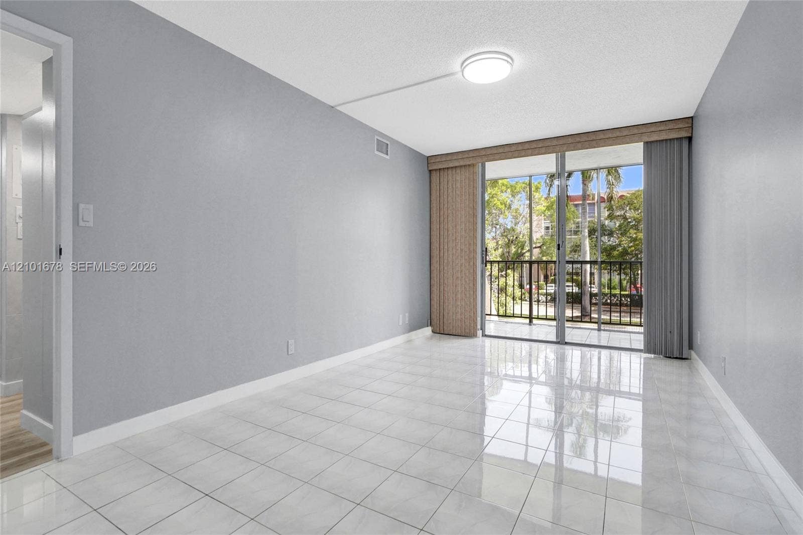 2000 Atlantic Shores Boulevard, #207, Hallandale Beach, Hallandale Beach, FL 33009 Photo 15