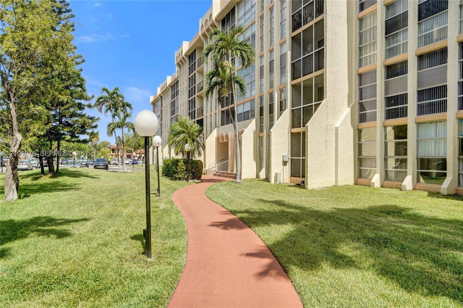2000 Atlantic Shores Boulevard, #207, Hallandale Beach, Hallandale Beach, FL 33009 Photo 31