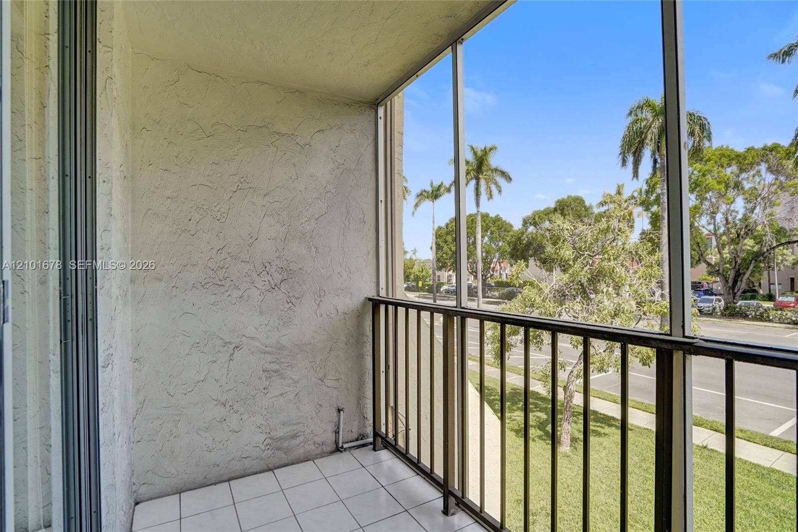 2000 Atlantic Shores Boulevard, #207, Hallandale Beach, Hallandale Beach, FL 33009 Photo 19