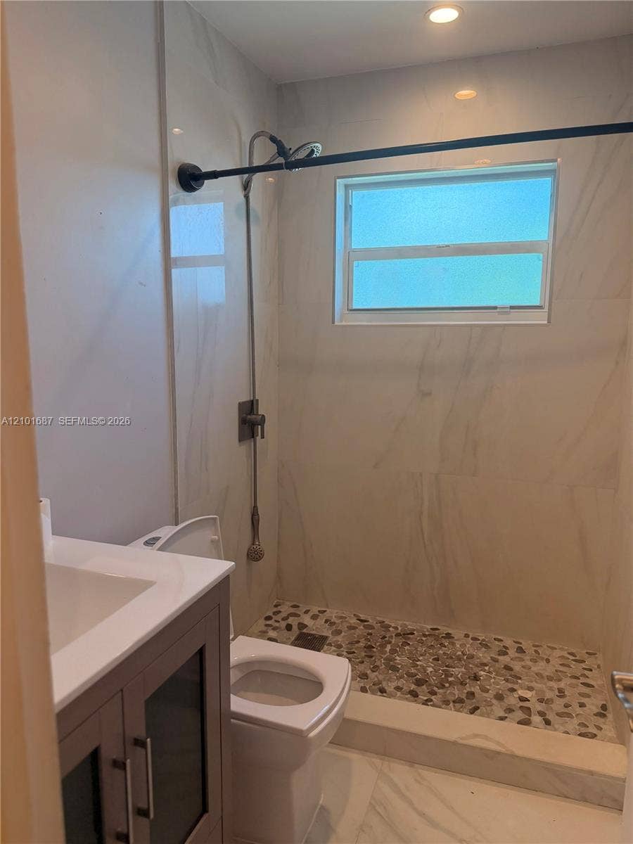 2319 Taft Street, Hollywood, FL 33020 Photo 10