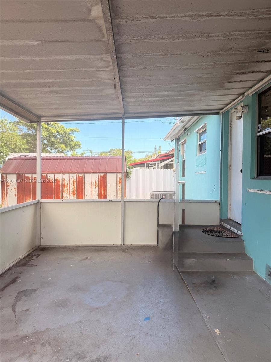 2319 Taft Street, Hollywood, FL 33020 Photo 18
