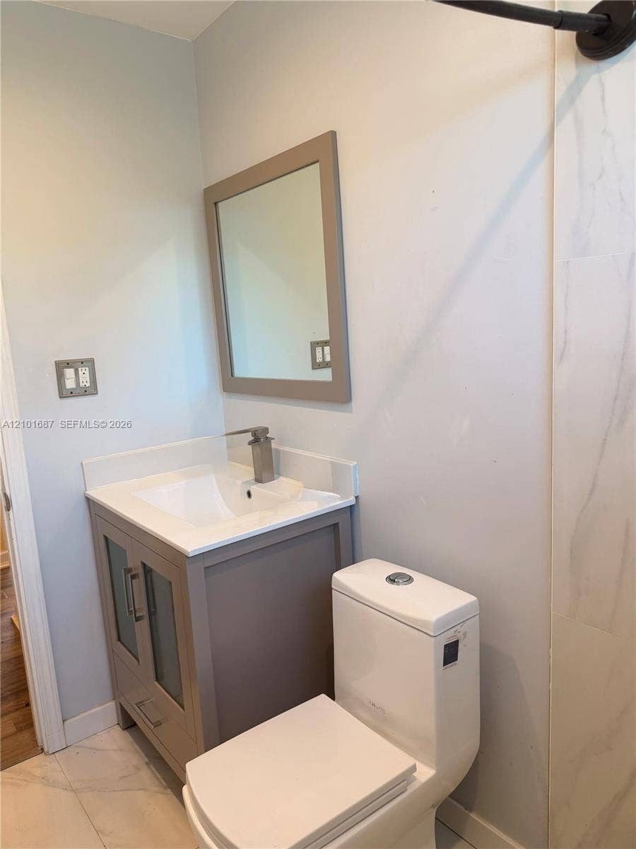 2319 Taft Street, Hollywood, FL 33020 Photo 8