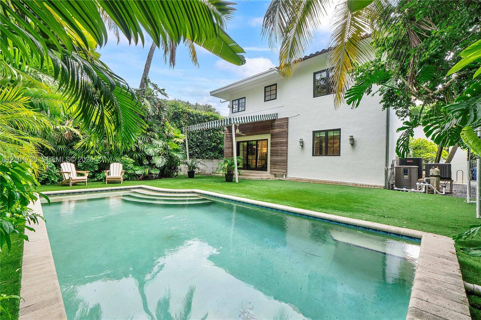 435 W 51st Street, Miami Beach, FL 33140 Photo 3