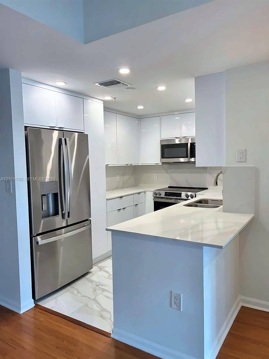 Property photo for 185 SE 14th Terrace, #1407, Miami, FL