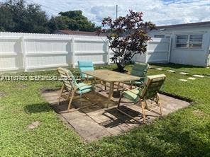 7121 Taft Street, #B, Hollywood, Hollywood, FL 33024 Photo 4