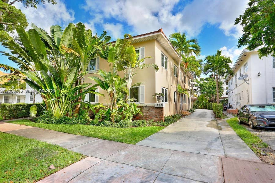 Property photo for 219 Menores Avenue, #2, Coral Gables, FL