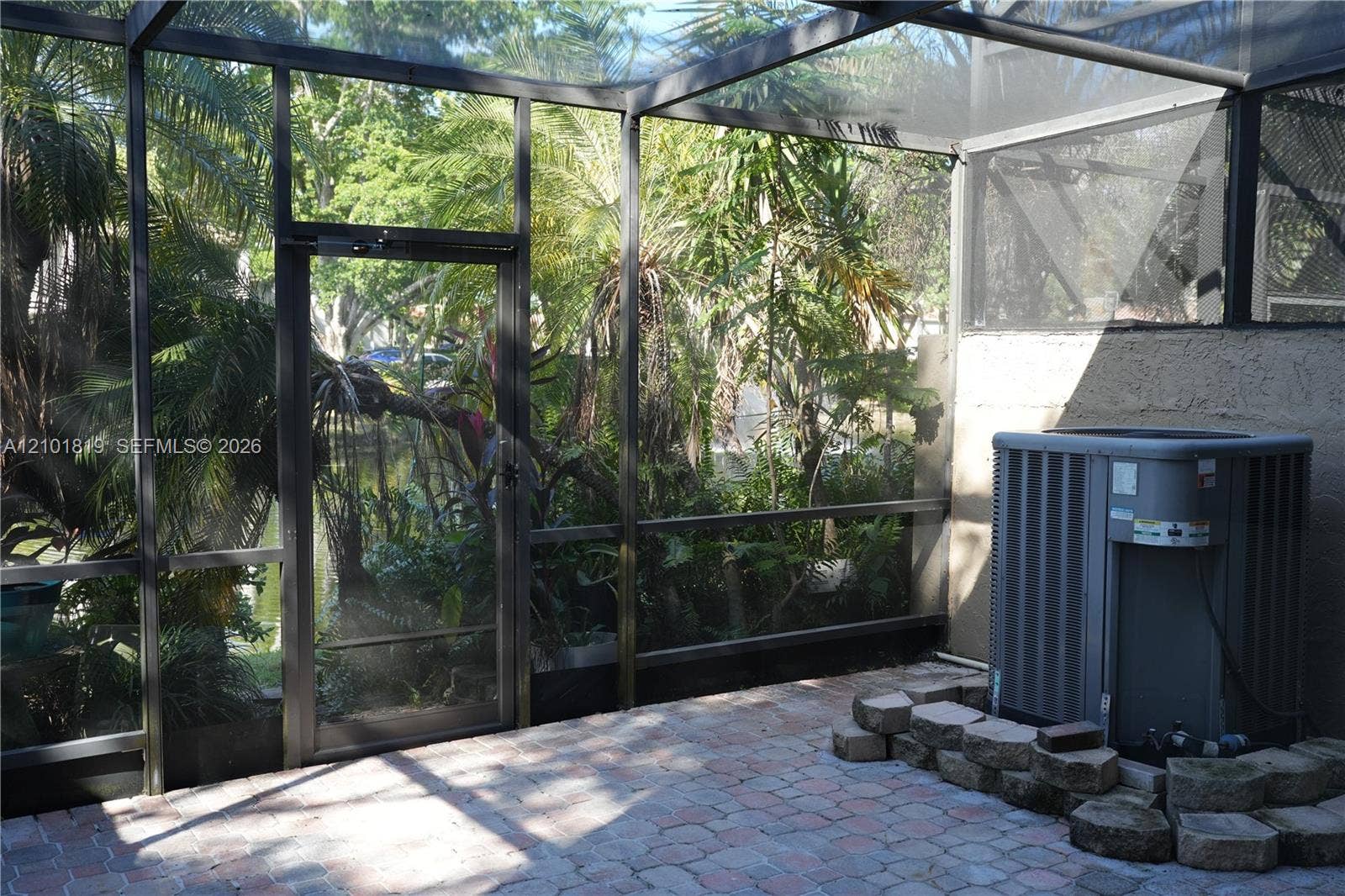 701 E Coco Plum Circle, #8, Plantation, Plantation, FL 33324 Photo 9