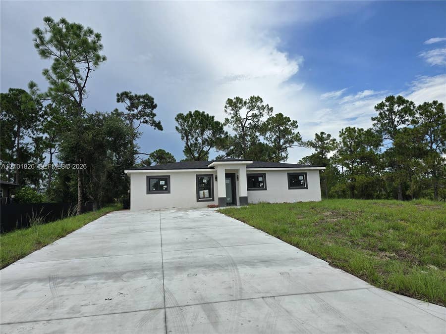 Property photo for 1031 E Hansen, Lehigh Acres, FL