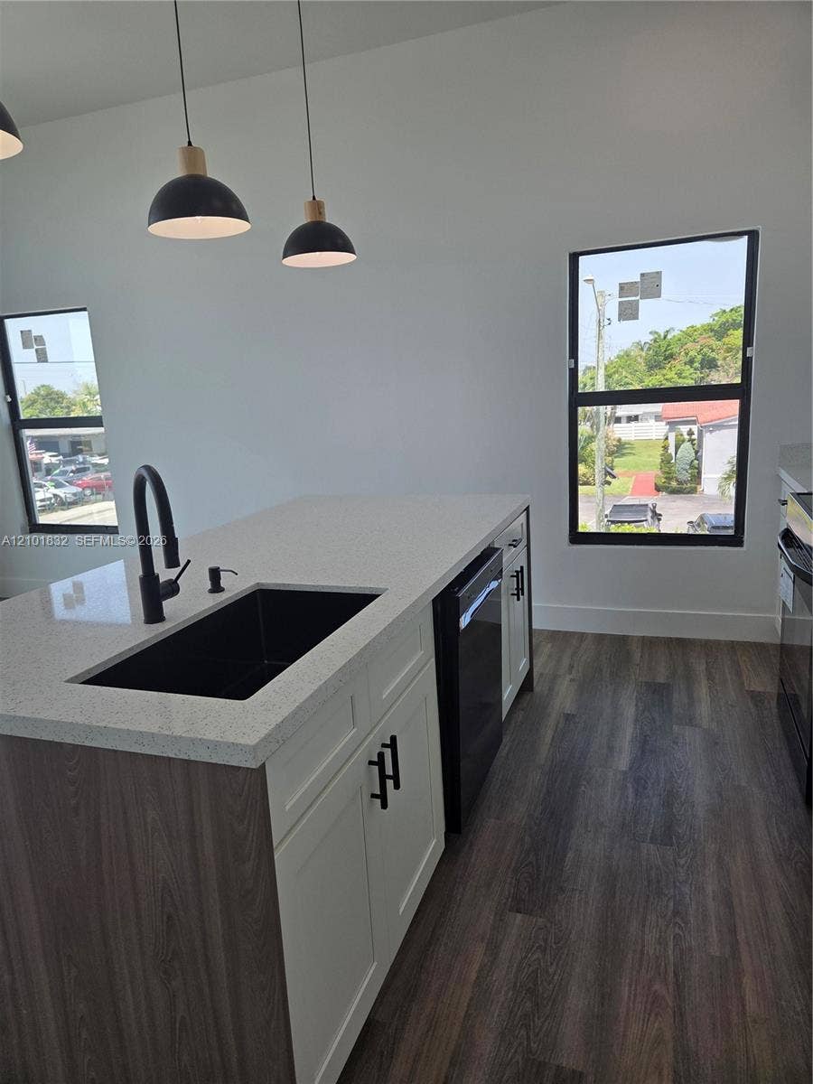 401 Pembroke Road, #201, Hallandale Beach, Hallandale Beach, FL 33009 Photo 15