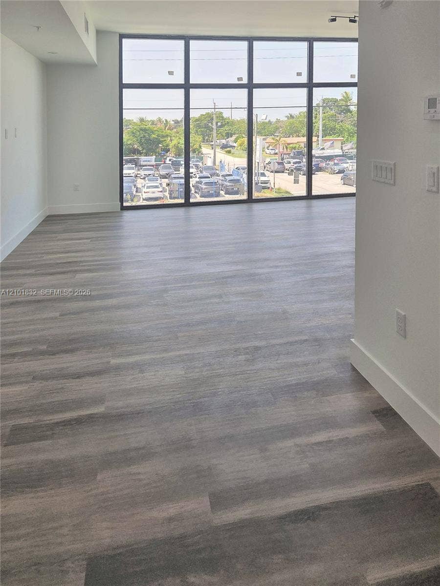 401 Pembroke Road, #201, Hallandale Beach, Hallandale Beach, FL 33009 Photo 8