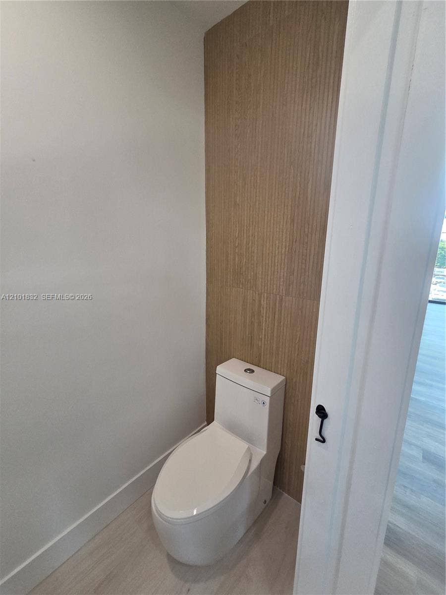 401 Pembroke Road, #201, Hallandale Beach, Hallandale Beach, FL 33009 Photo 6