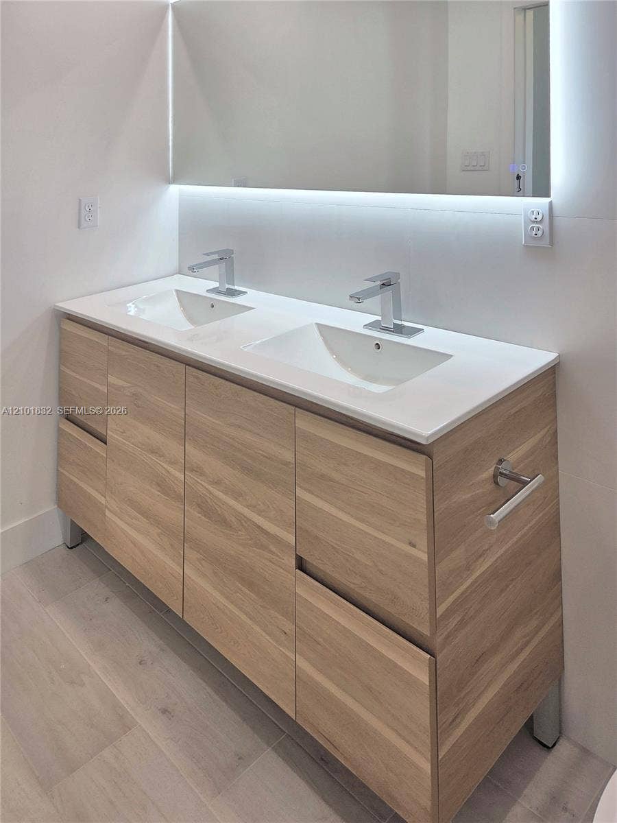 401 Pembroke Road, #201, Hallandale Beach, Hallandale Beach, FL 33009 Photo 33