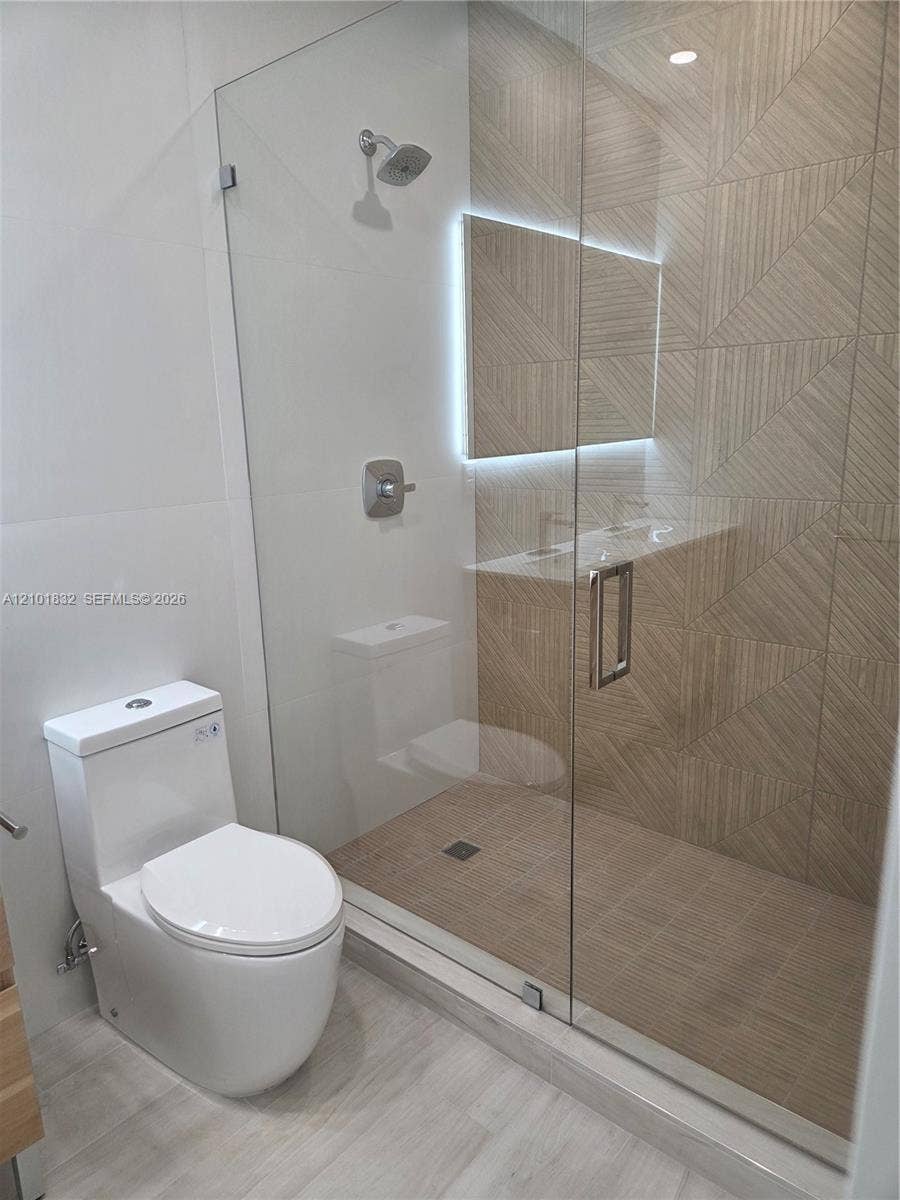 401 Pembroke Road, #201, Hallandale Beach, Hallandale Beach, FL 33009 Photo 25
