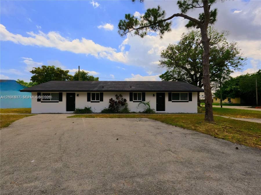 Property photo for 4946 Serafica Drive, #18, Lake Worth, FL