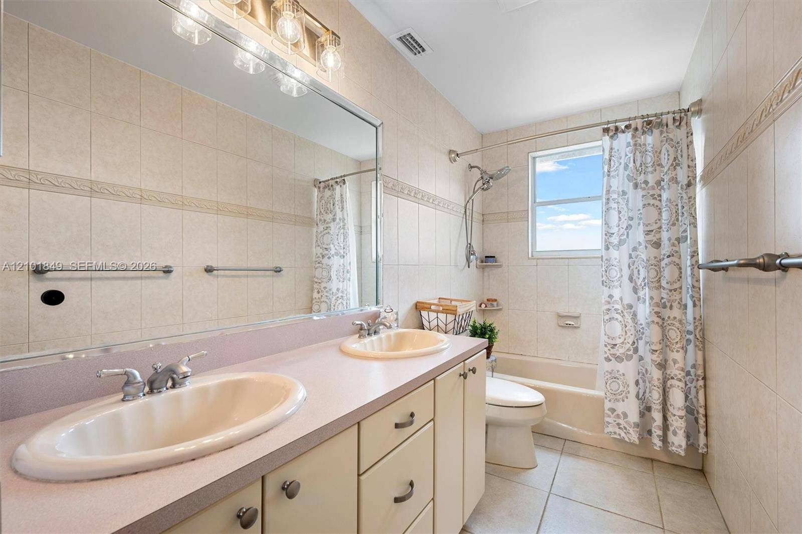 17426 NW 7th Street, Pembroke Pines, FL 33029 Photo 36