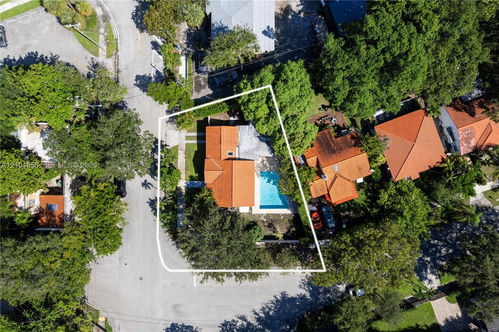 2727 Calusa Street, Miami, FL 33133 Photo 28