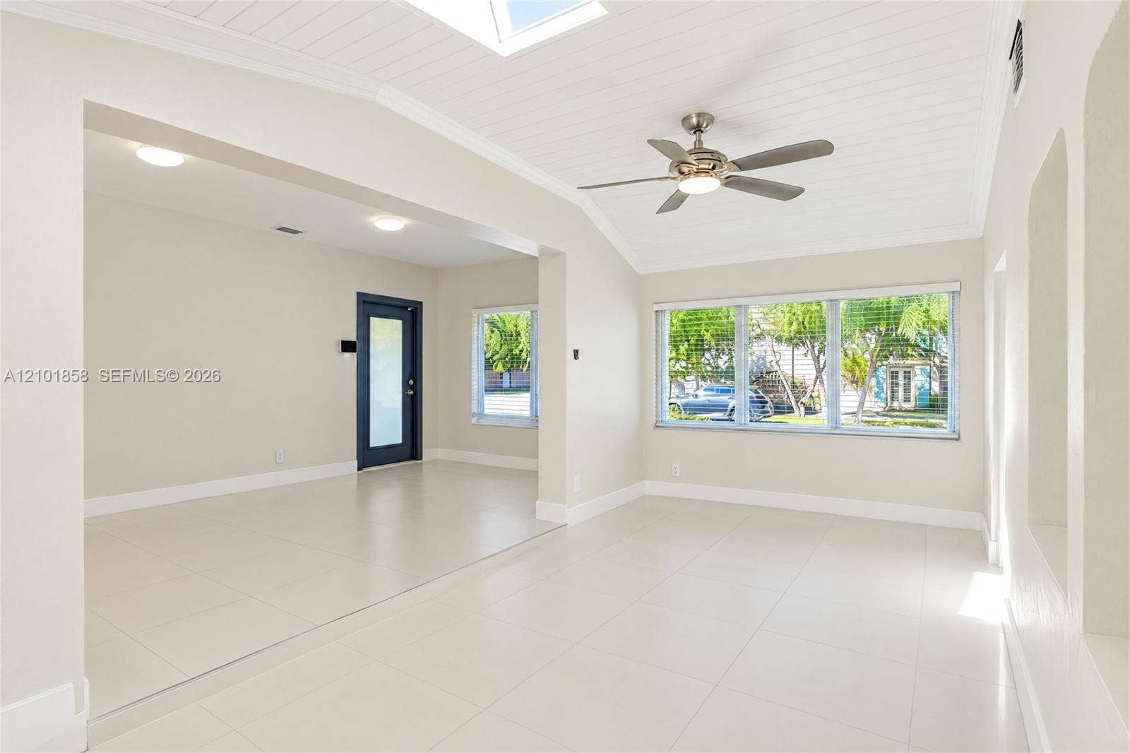 2727 Calusa Street, Miami, FL 33133 Photo 6