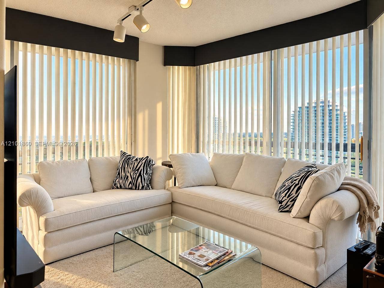 19101 NE 36th Court, #2406, Aventura, FL 33180 Photo 9