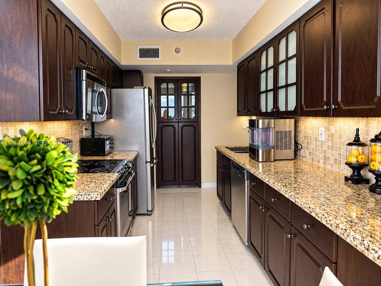 19101 NE 36th Court, #2406, Aventura, FL 33180 Photo 4