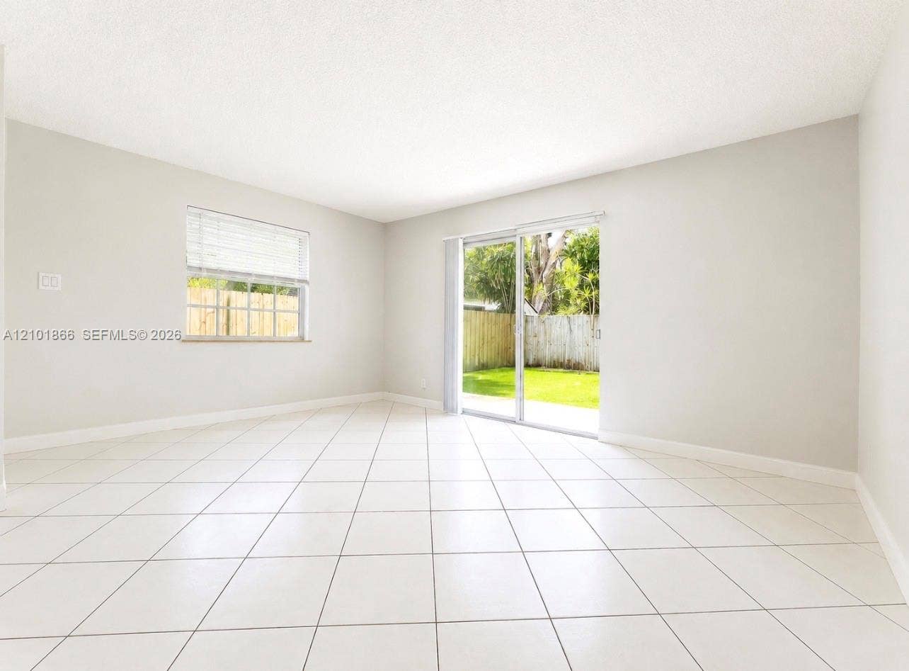 731 SW 14th Avenue, #4, Fort Lauderdale, Fort Lauderdale, FL 33312 Photo 3