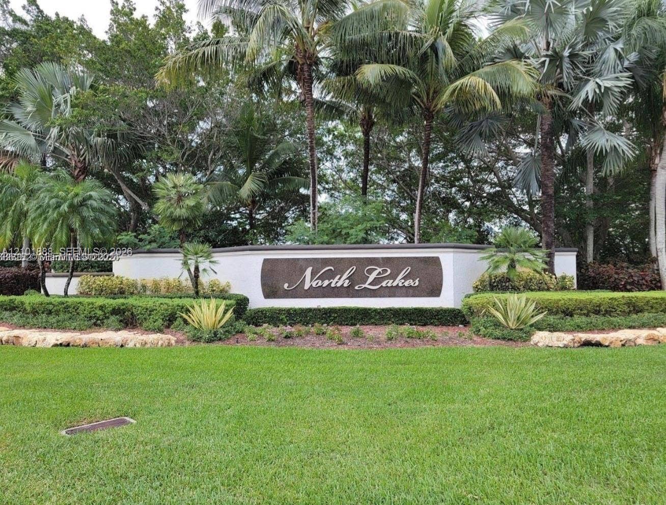 932 Falling Water Road, Weston, Weston, FL 33326 Photo 8