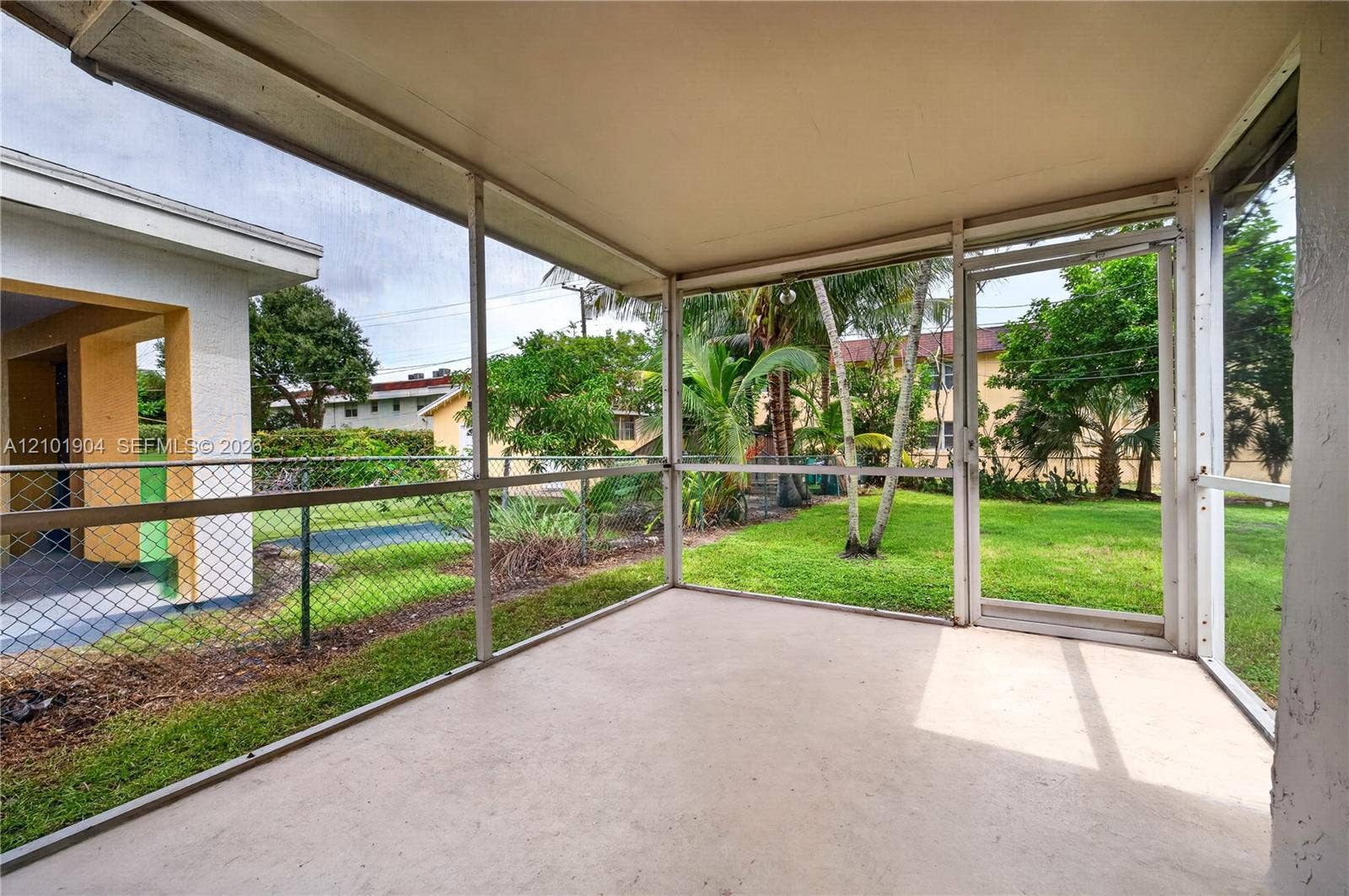 Screened patio