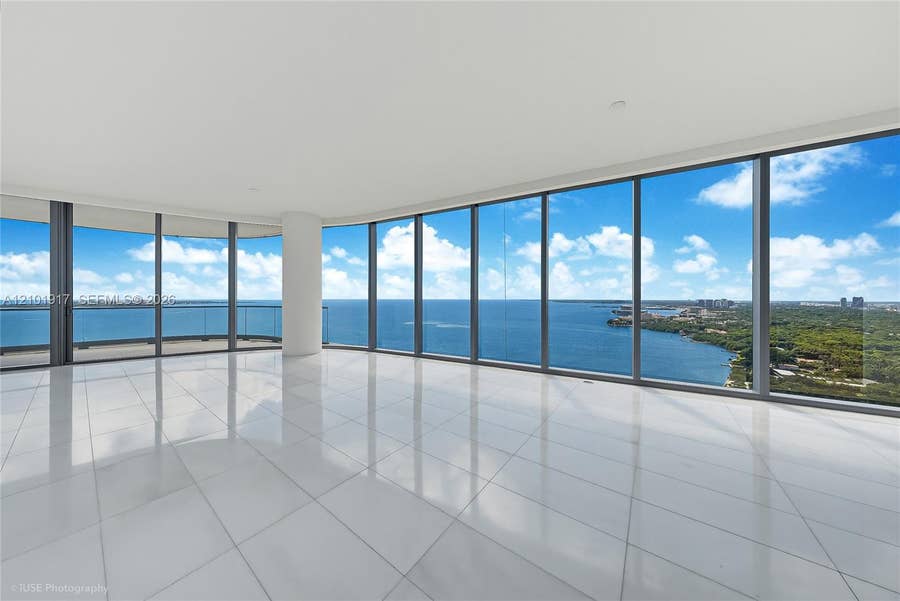 Property photo for 175 SE 25 Road, #3002, Miami, FL